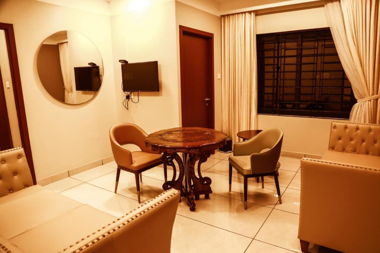 Hotel New York Square Kottayam Exterior foto