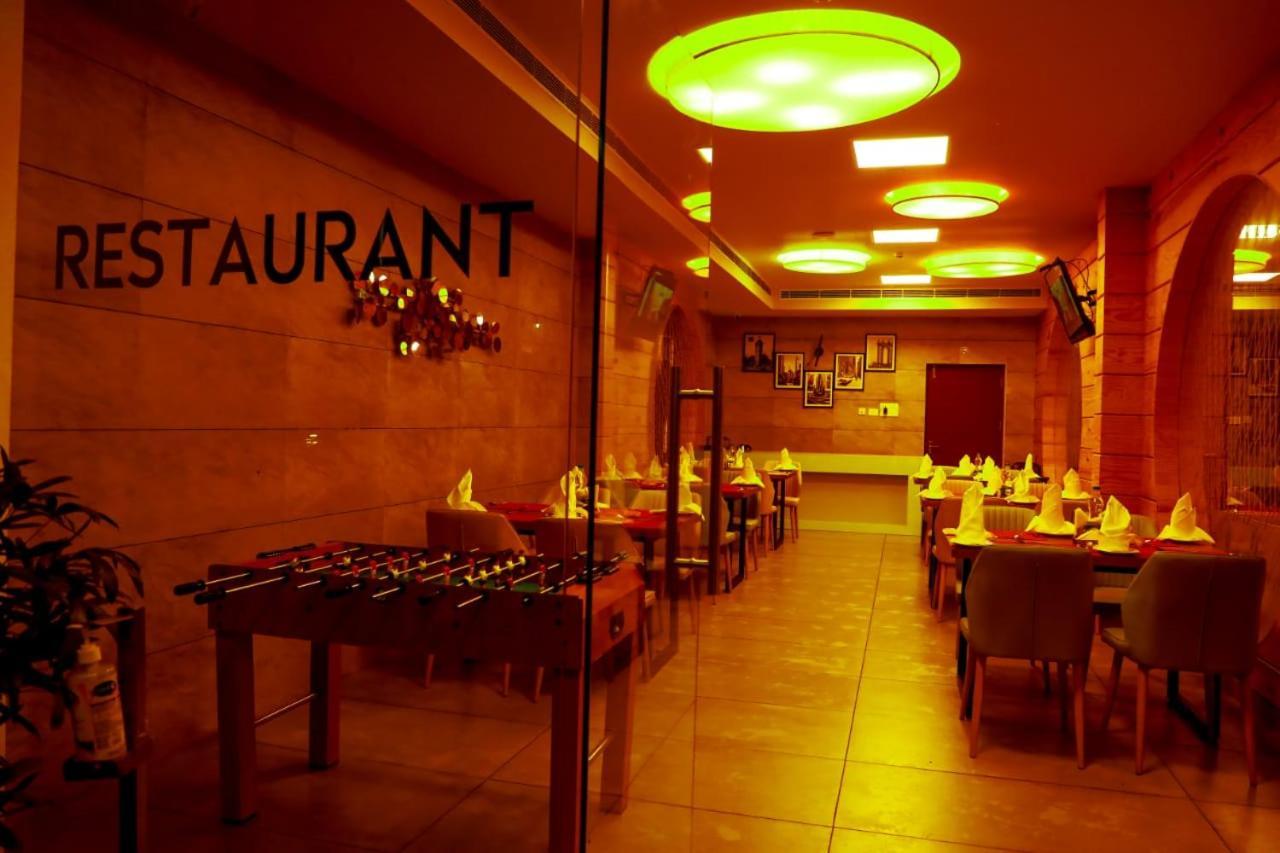 Hotel New York Square Kottayam Exterior foto